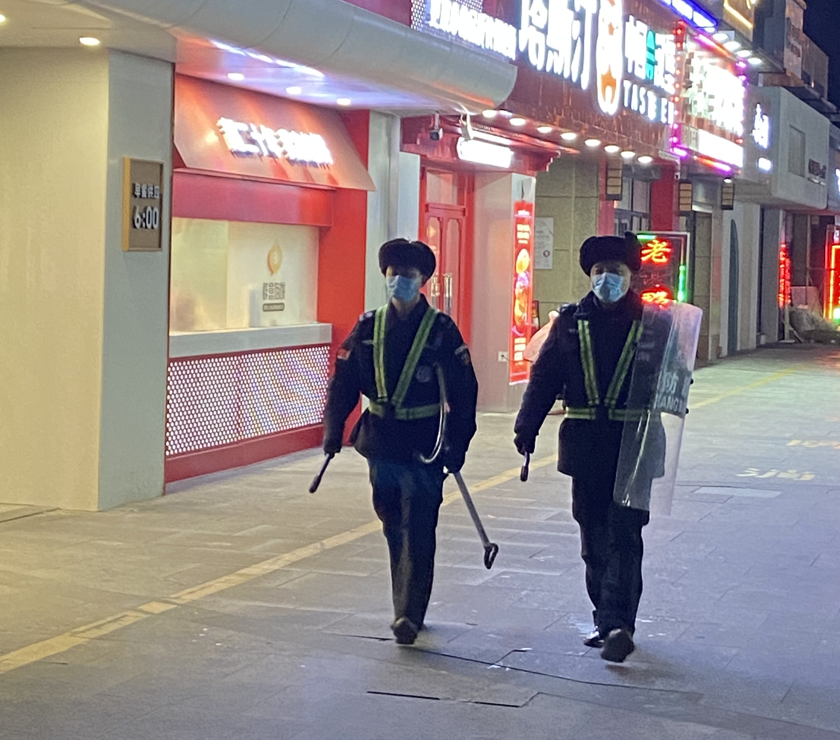 巡邏無(wú)小事......(圖4)